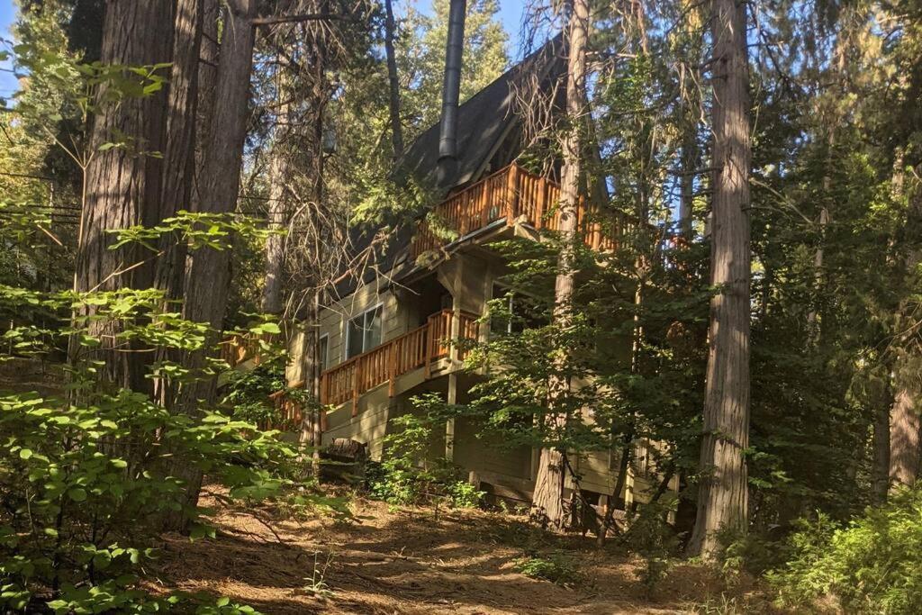 Lakes Edge Lodge A-Frame Steps Away From The Lake! Lake Arrowhead Exterior photo